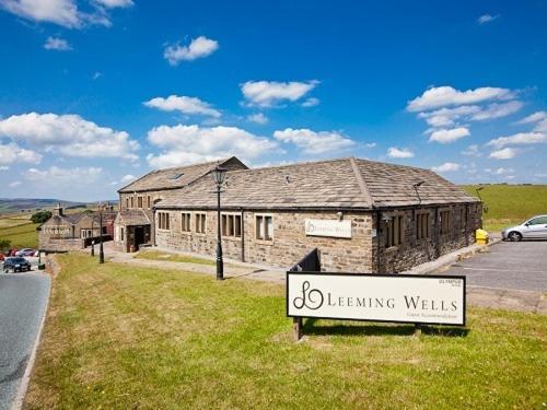 Hotel Leeming Wells à Haworth Extérieur photo